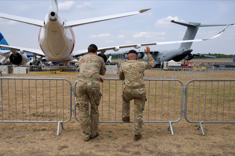 Farnborough — photo 3